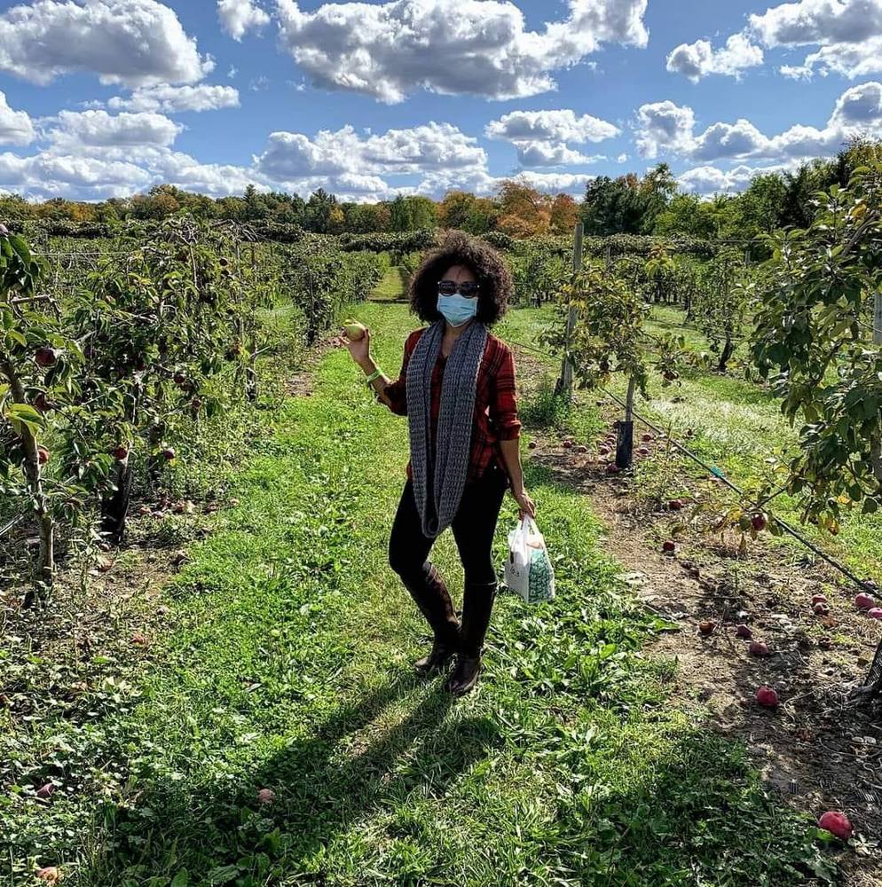 Meet your Posher, Zenobia